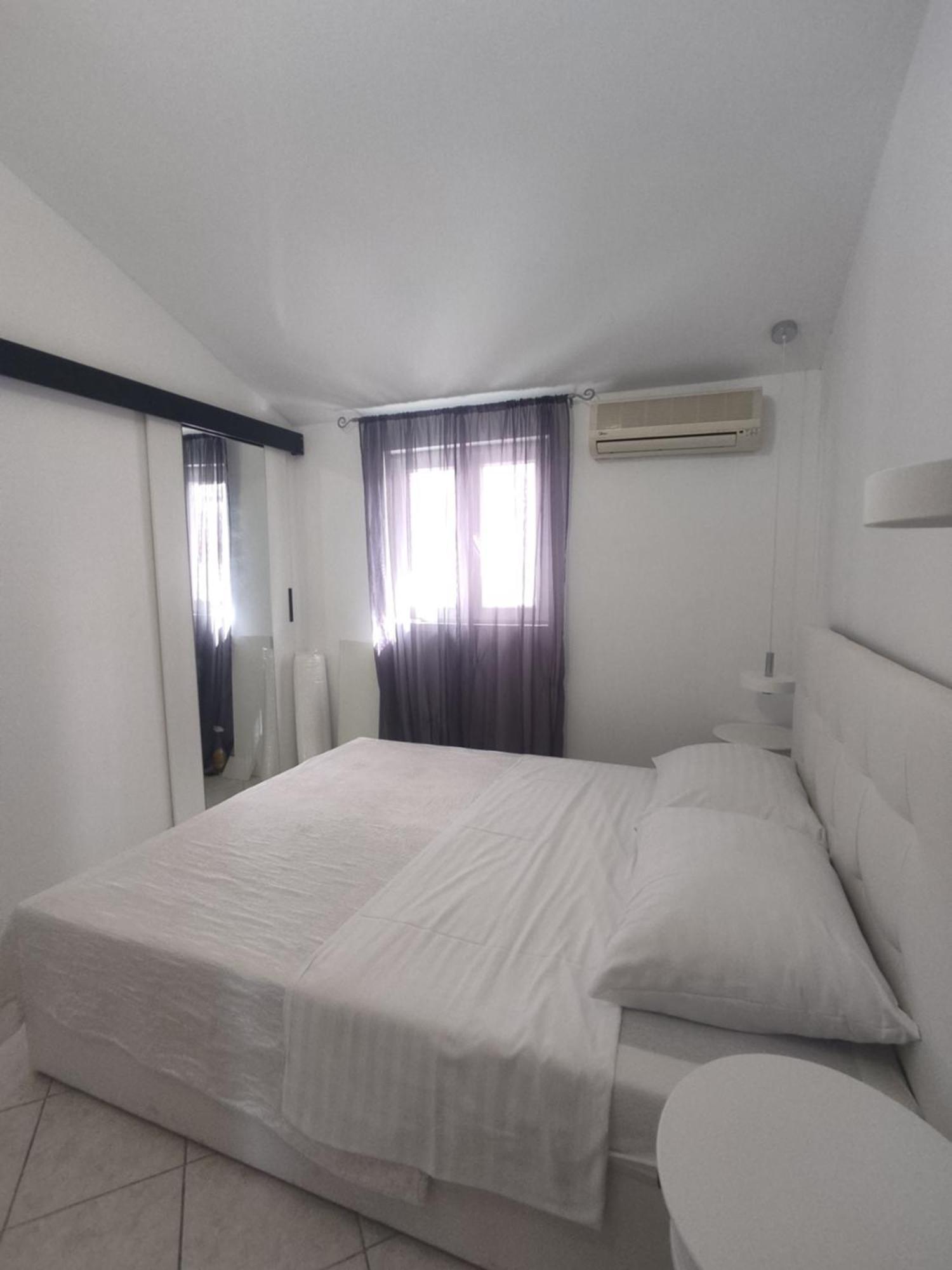 Apartments Villa Dalmatina Vodice Extérieur photo